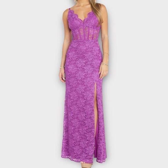 MORGAN AND CO. Women's Juniors Long Lace Corset Prom Dress Magenta Size 3 - Picture 1 of 9
